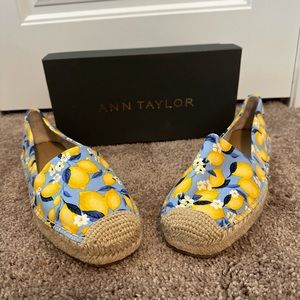 Sz10 • Ann Taylor • Lemon Espadrille